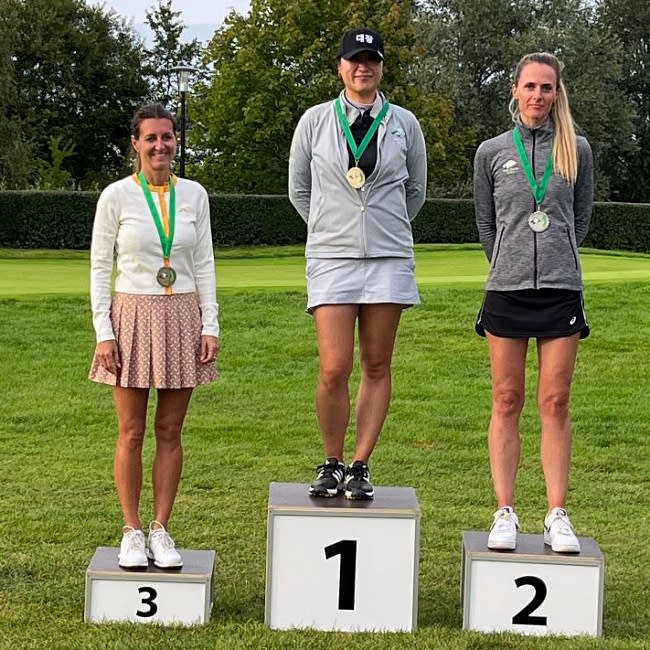 AK30 Damen: Nicole Winkler, Mi Chang, Jana Schmidt (v.l.)