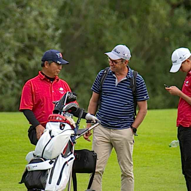 Hyung-Gyun Kim, Uwe Schlenger, Mattis Schlenger (v.l.)