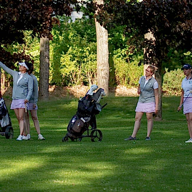 Mi Chang, Annette Pleß, Larissa Roxana Stergiou und Kim Penzold